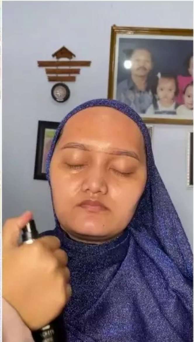 8 Transformasi Wanita Bertubuh Gempal Dirias Jadi Pengantin Sunda, Pipi Tirus Bak Barbie Hidup, Sampai Lupa Wajah Aslinya!