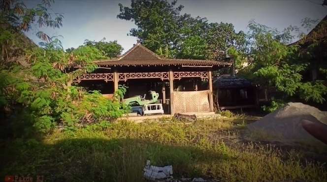 10 Potret Restoran Mewah Terbengkalai 2 Tahun, Mobil Jeep & Kereta Kuda Ditinggal Begitu Saja!