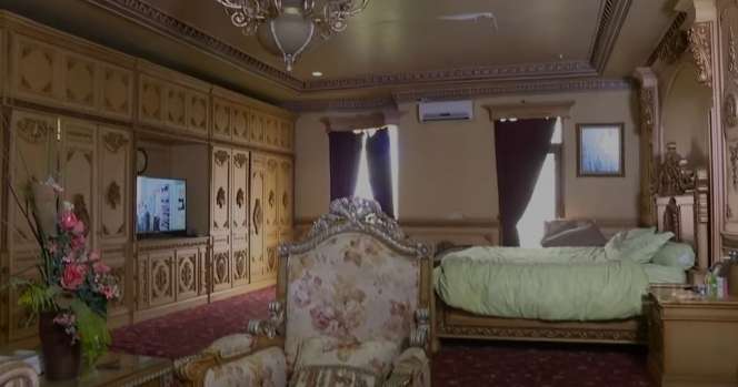 Potret Rumah Mewah Muzdalifah yang Dijual Seharga Rp40 M, Super Megah Bak Istana Kerajaan Arab!