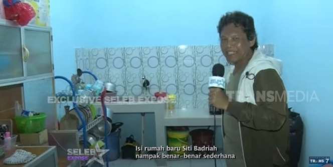 Potret Rumah Orangtua Siti Badriah di Kampung Halaman, Beda Banget Bak Langit dan Bumi!