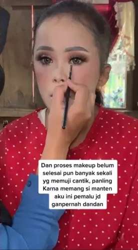 Potret Wanita Lugu Dirias MUA Jadi Pengantin Cantik, Dulu Wajahnya Selalu Dibully, Kini Bikin Melongo!