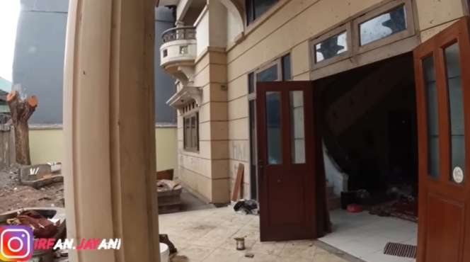 Potret Transformasi Rumah Tiko dan Ibu Eny Usai Dibersihkan, Dulu Terlihat Angker Kini Bak Istana Megah!