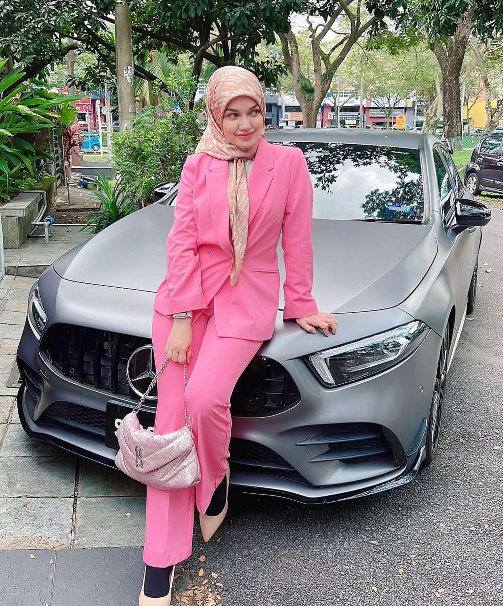 Potret Puteri Sarah Liyana, Artis Cantik Malaysia yang Viral Gugat Cerai Suami Usai 4 Tahun Diselingkuhi!