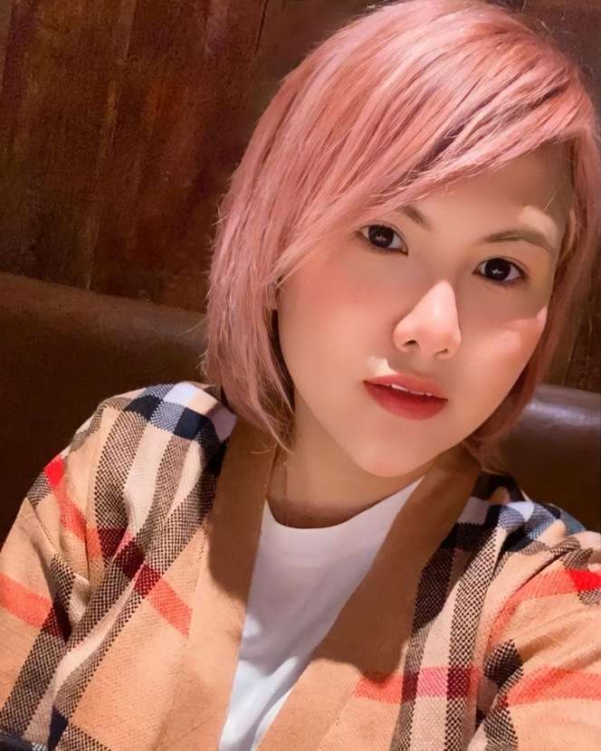 Potret Terbaru Mantan Istri Aming, Evelin? Sempat Jadi Sopir Truk hingga Pemandu Karaoke, Tak Laku karena Lupa Cukur