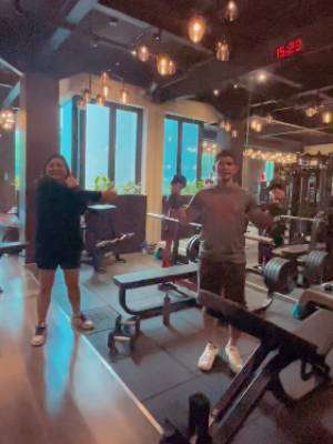 Potret Audy Item yang Makin Kurus dan Tirus, Bikin Pangling!