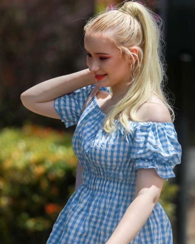 Potret Daria Gartman, Bule Mirip Barbie yang Viral Fasih Berbahasa Sunda