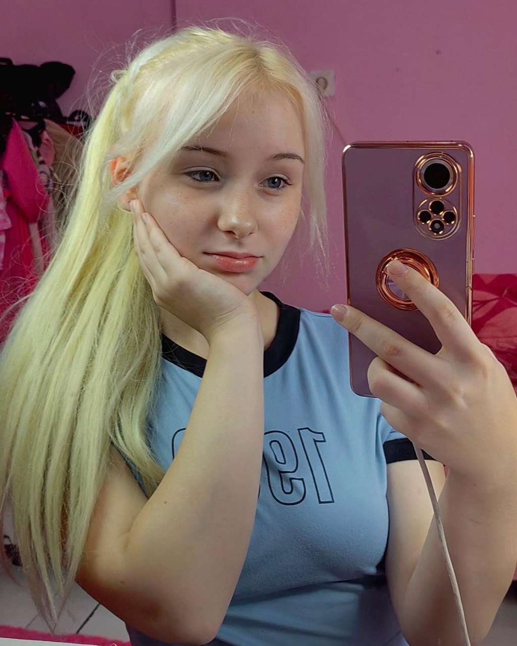 Potret Daria Gartman, Bule Mirip Barbie yang Viral Fasih Berbahasa Sunda