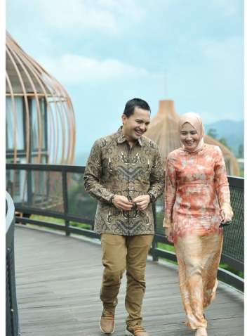 Sahrul Gunawan Pamer Momen Manis Bareng Kekasih, Siap Melangkah ke Jenjang Pernikahan?