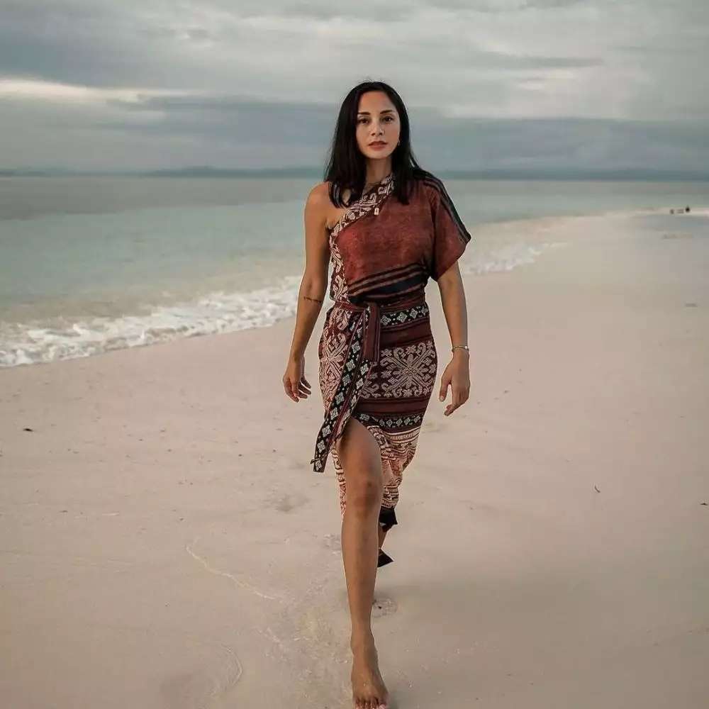 Ingat Wanita di Iklan Deodoran Ini? Kini Jadi Artis Kondang, Bodygoals Meski Sudah Emak-Emak, Lihat Potretnya