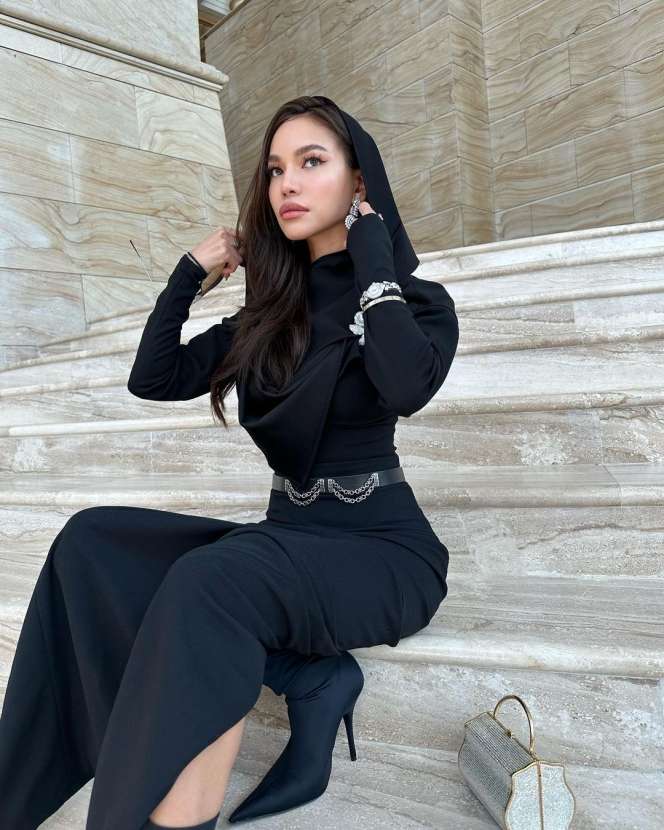 Potret Karraminah Puteri Brunei yang Viral, Suka Tampil Seksi dan Pakai Baju Hot! 