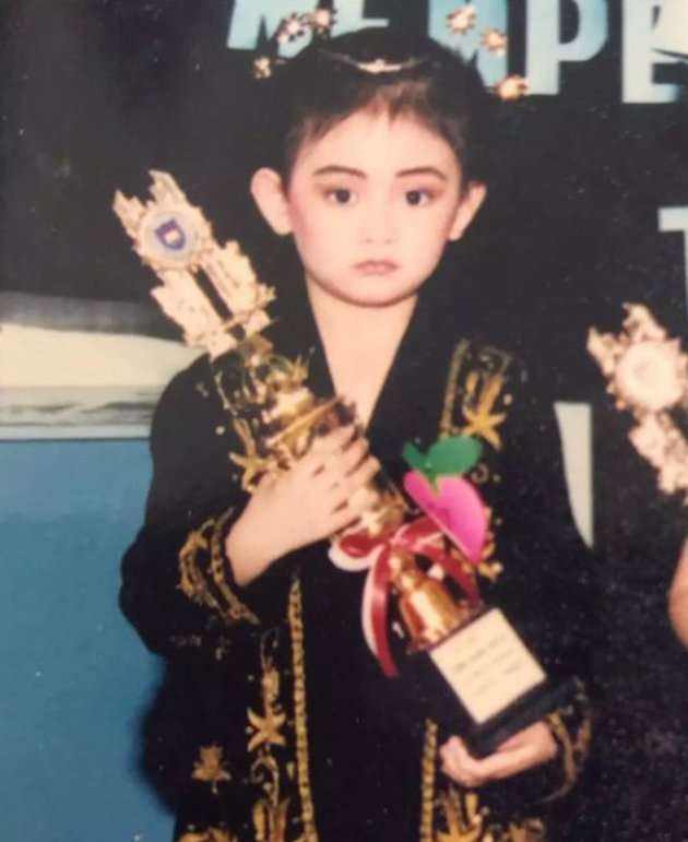 Potret Masa Kecil Selebritis Cantik yang Gemesin, Luna Maya Paling Tomboy
