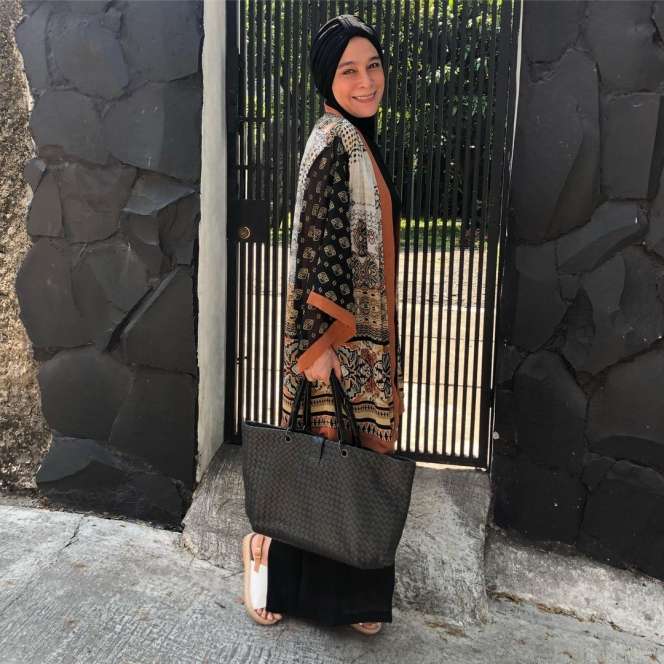 Masih Ingat Nena Rosier? Dulu Langganan Peran Protagonis, Kini Penampilannya Bikin Pangling!