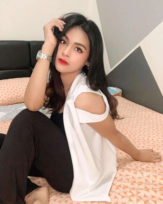 10 Pesona Cantik Imey, Adik Jenita Janet yang Tak Terpublikasi, Sering Dibilang Kembar!