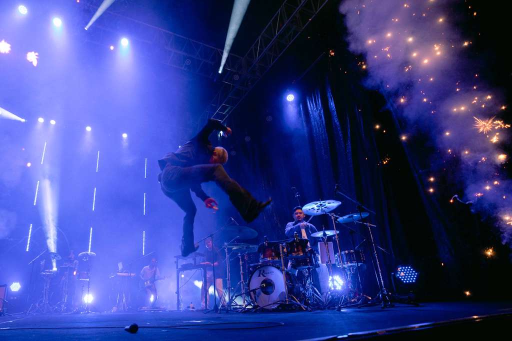 Sukses di 4 Negara, Pamungkas Gelar Konser 12 Kota di Indonesia