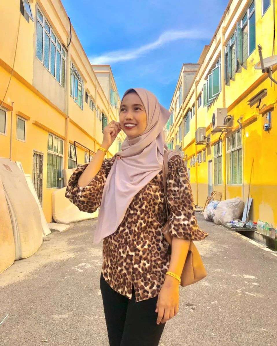 Masih Ingat Wanita Lulusan S2 yang Viral Dinikahi Sopir Truk? Dulu Ramai Dicemooh, Kini Kabarnya Mengejutkan!