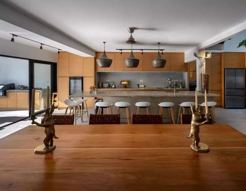 Potret Transformasi Rumah Kuno Direnovasi Jadi Super Modern, Hasilnya Beda Banget, Auto Betah!