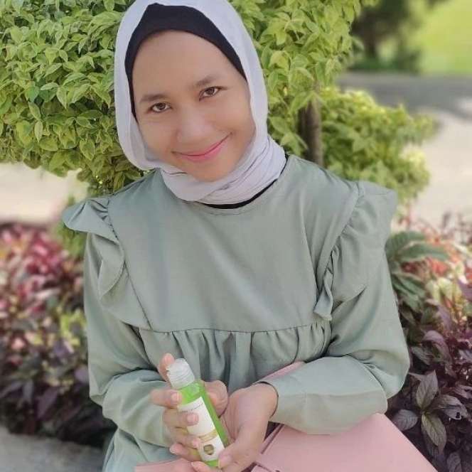 Tips Fashion OOTD dari Influencer Dwi Puspa Sari, Bisa Jadi Rekomendasi Buat Para Hijabers