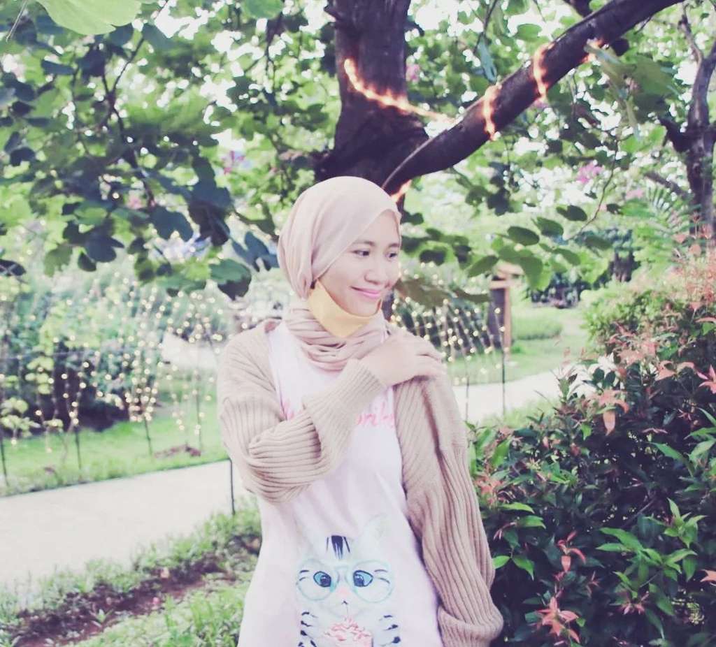 Tips Fashion OOTD dari Influencer Dwi Puspa Sari, Bisa Jadi Rekomendasi Buat Para Hijabers