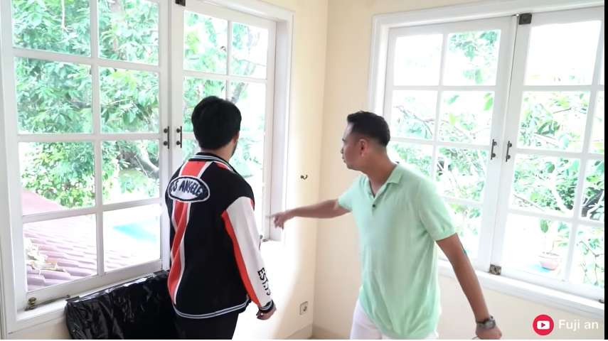 Potret Rumah Raffi Ahmad yang ke-10 yang Jarang Tersorot, Ternyata Nggak Kalah Megah!