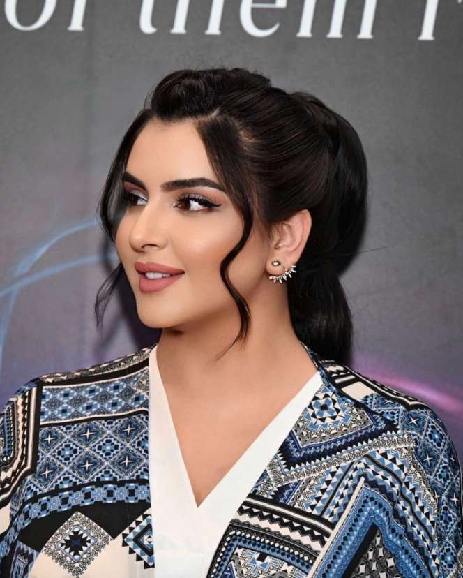 Potret Sheikha Mahra Putri Dubai yang Viral Usai Disebut Naksir Cristiano Ronaldo, Kecantikannya Bikin Takjub!