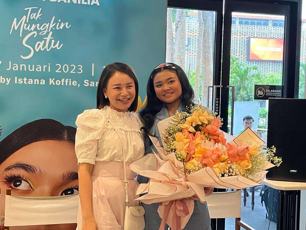 Azzahra Banilia Curhat Pengalaman Pribadi di Single 'Tak Mungkin Satu'