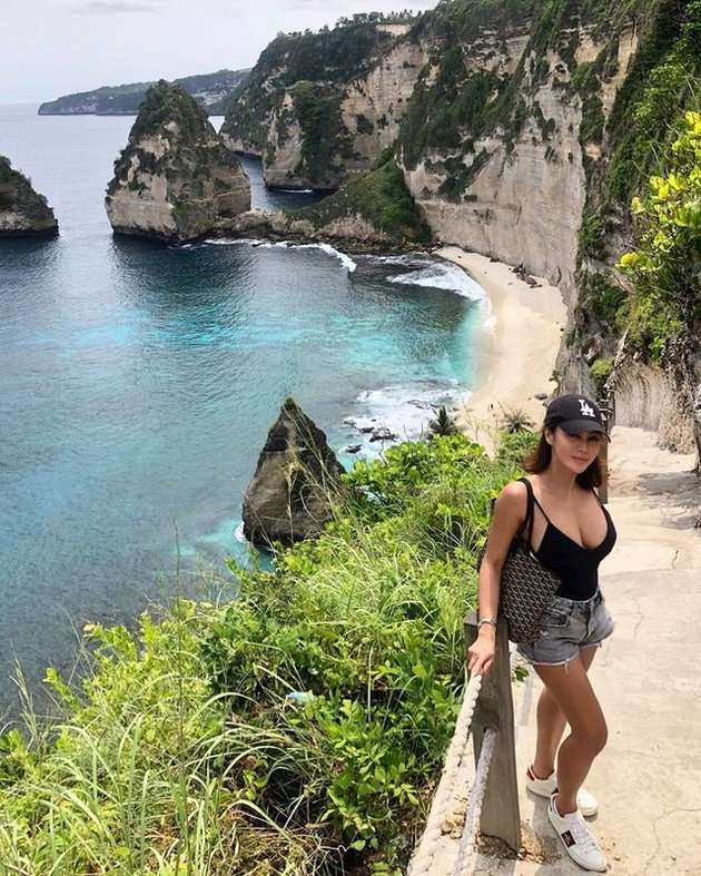 Artis Cantik Ini Dibully Suami Sendiri, Disebut Gendut Hingga Tak Mau Bercinta, Kini Penampilannya Berubah Drastis!