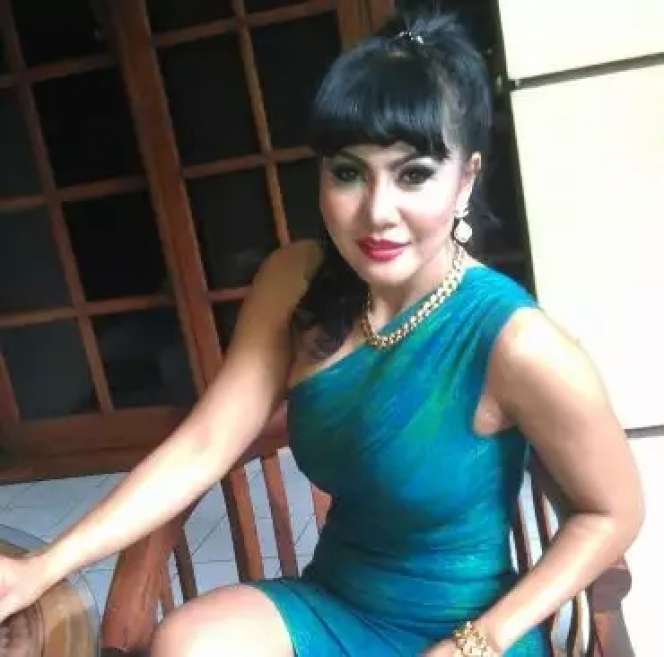 7 Foto Masa Muda Artis Pemeran Ibu-Ibu, Nani Wijaya Disebut Mirip Gisella Anastasia, Primadona Abis!