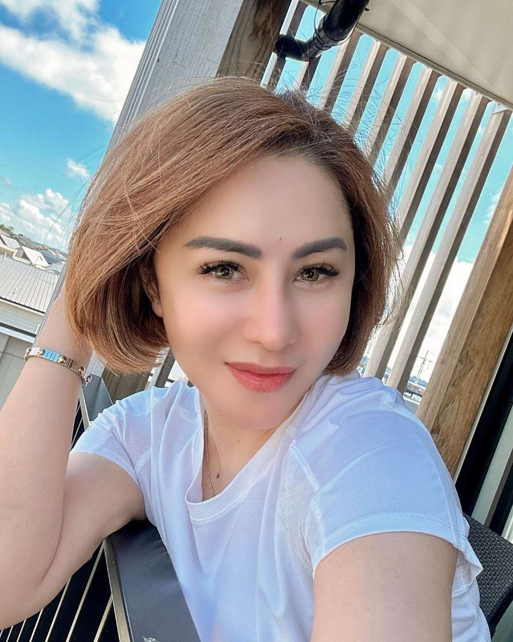 Rumah Mewah Femmy Permatasari di Selandia Baru, Ada Fasilitas Canggih di Dapur
