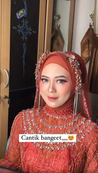 Potret Pengantin Nangis Usai Dirias MUA Pilihan Mertua, Langsung Pakai MUA Pilihan Sendiri, Hasilnya Beda Banget!