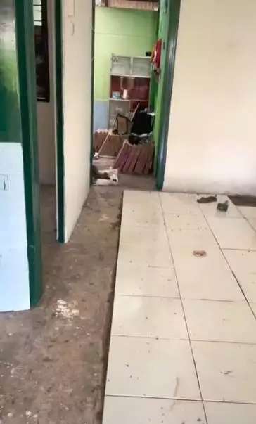 Transformasi Rumah Dinas Rusak & Kumuh Direnovasi Jadi Estetik, Bak Kamar Barbie!