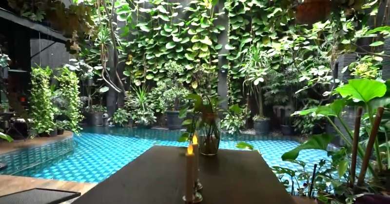 Penampakan Kolam Renang Raffi Ahmad di 3 Rumah Mewahnya, Terakhir Paling Wow!
