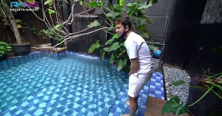 Penampakan Kolam Renang Raffi Ahmad di 3 Rumah Mewahnya, Terakhir Paling Wow!