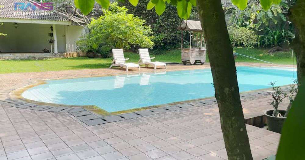 Penampakan Kolam Renang Raffi Ahmad di 3 Rumah Mewahnya, Terakhir Paling Wow!