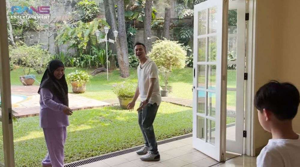 Penampakan Kolam Renang Raffi Ahmad di 3 Rumah Mewahnya, Terakhir Paling Wow!