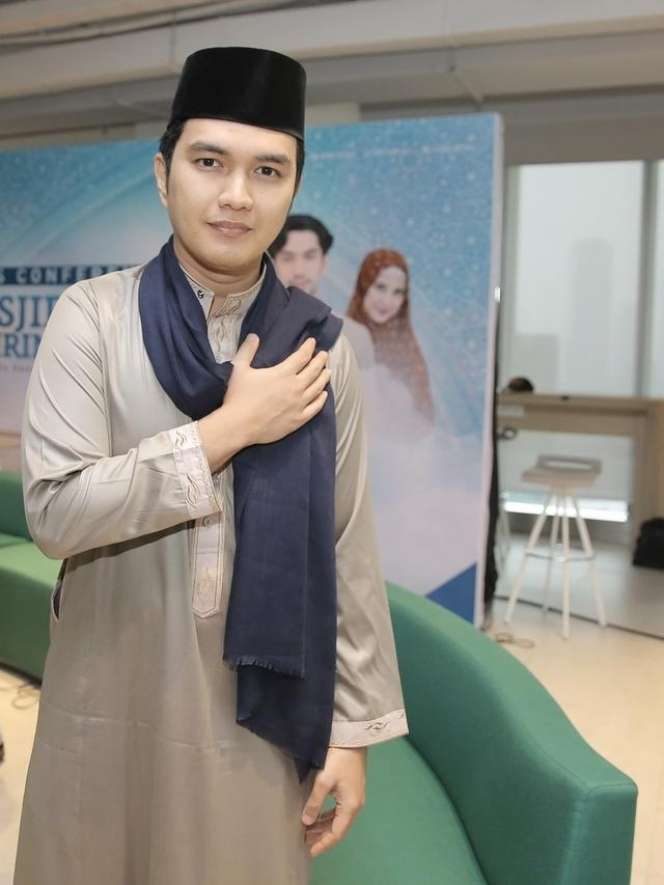 Tragis! 5 Artis ini Ditinggal Istrinya di Saat Susah, Ada Aldi Taher hingga Kriss Hatta