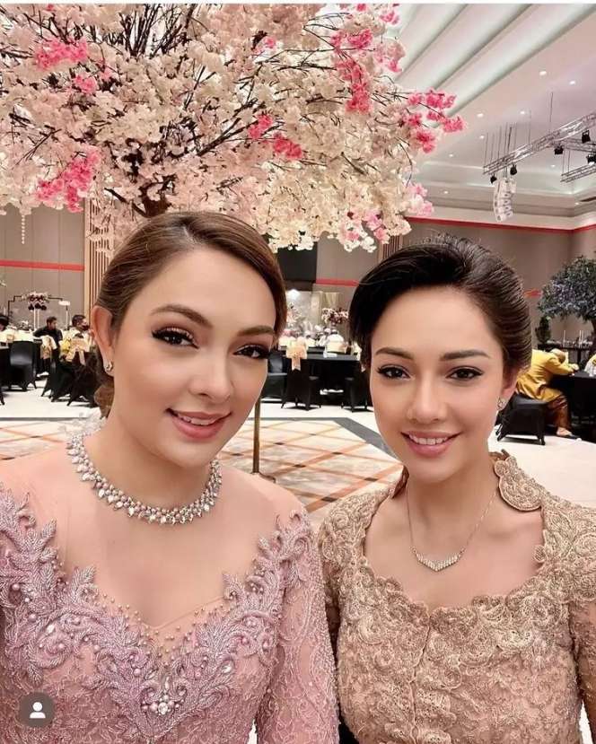 Ingat Gadis yang Jadi Pacar Duta di Video Klip Sheila On 7 Ini? Kini Jadi Politisi Hebat & Ternama, Lihat Potretnya