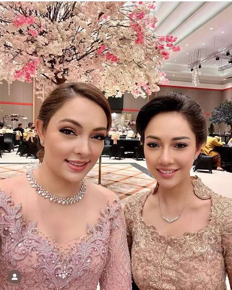 Ingat Gadis yang Jadi Pacar Duta di Video Klip Sheila On 7 Ini? Kini Jadi Politisi Hebat & Ternama, Lihat Potretnya