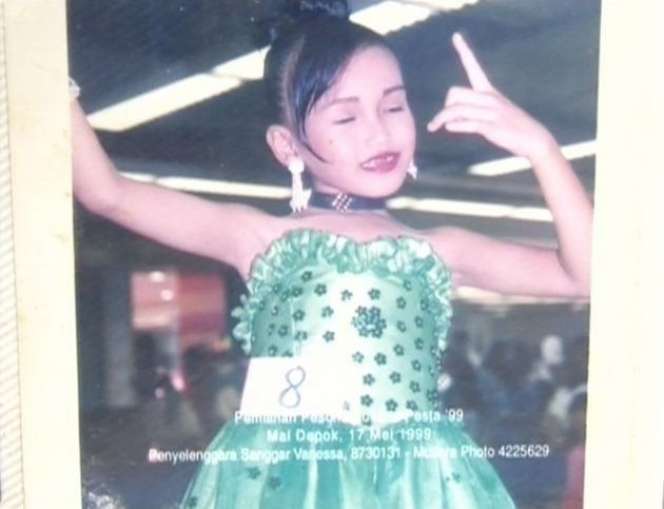 Foto Pedangdut Tanah Air Saat Masih Kecil, Wika Salim Paling Beda! 