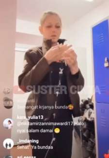 Potret Bunda Corla Kembali Kerja di McDonald Saat Tiba di Jerman, Jadi Artis Cuma Pekerjaan Sampingan