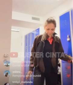 Potret Bunda Corla Kembali Kerja di McDonald Saat Tiba di Jerman, Jadi Artis Cuma Pekerjaan Sampingan
