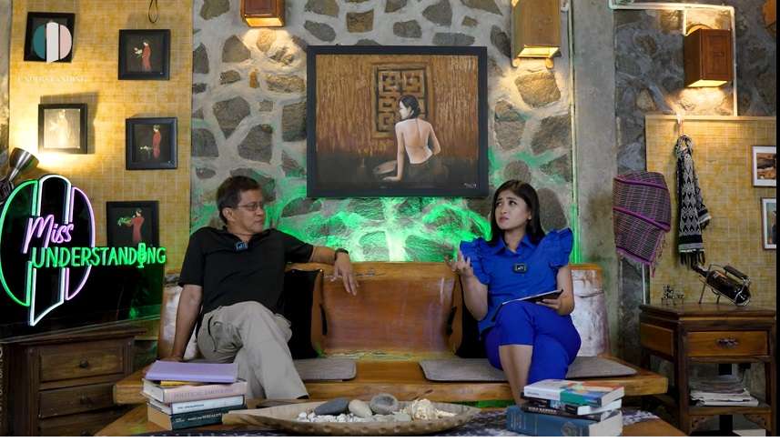 Potret Salsabila Syaira Wanita Cantik yang Diduga Rangkul Rocky Gerung di Konser Dewa 19, Ternyata Bukan Orang Sembarangan!