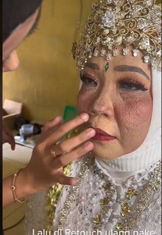 Makeup Pengantin Wanita Sunda Rusak Gegara Perawatan, MUA Rias Ulang dan Hasilnya Bikin Takjub