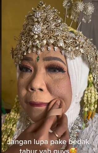 Makeup Pengantin Wanita Sunda Rusak Gegara Perawatan, MUA Rias Ulang dan Hasilnya Bikin Takjub