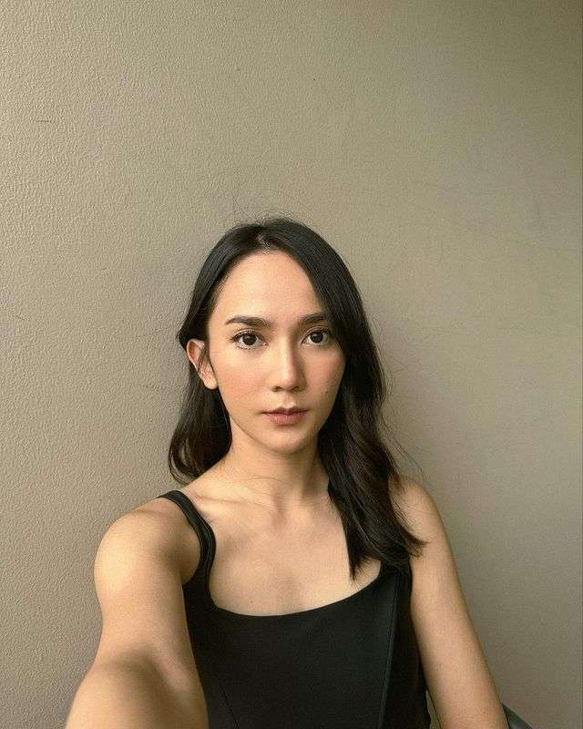 Pernah Jadi Model Remaja SMP Video Klip 'Hari Bersamanya' Sheila on 7, Begini Nasibnya Sekarang