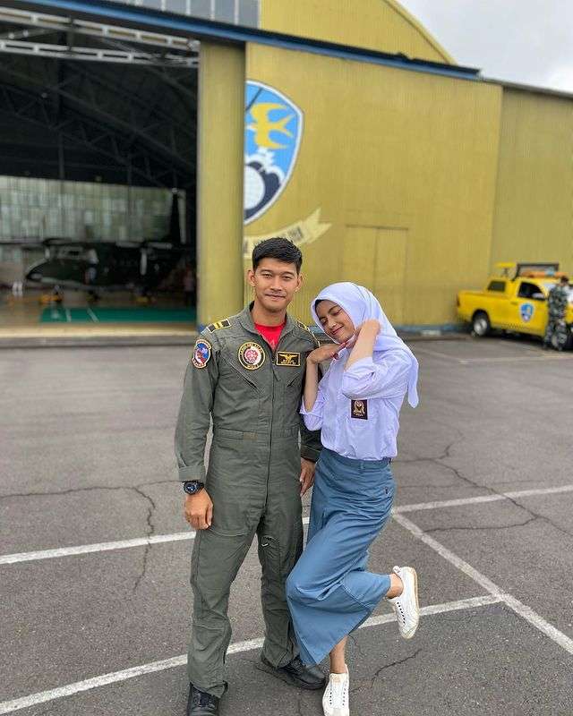 Potret Cantik Wintang, Prajurit TNI yang Juga Atlet Voli