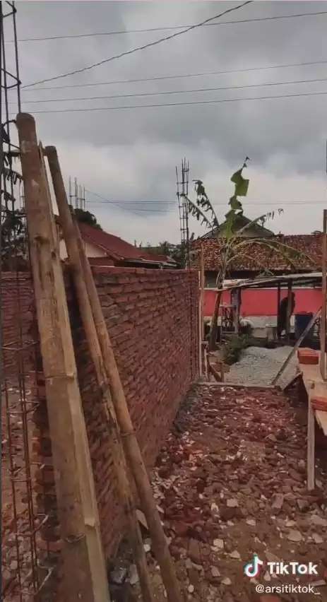 Transformasi Gubuk Nenek Direnovasi Jadi Rumah Modern Ala Jepang, Bentuknya Keren Abis!
