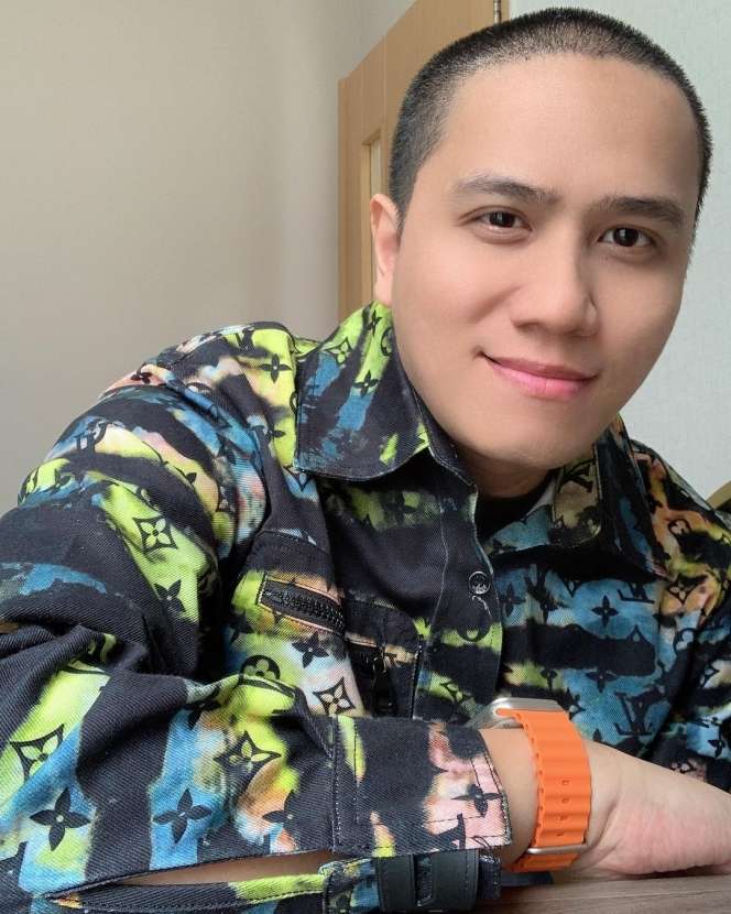 Masih Ingat Ressa Herlambang Mantan Kekasih Nia Ramadhani? Ungkap Pernah Jatuh Miskin Dalam Satu Hari, Begini Potretnya!