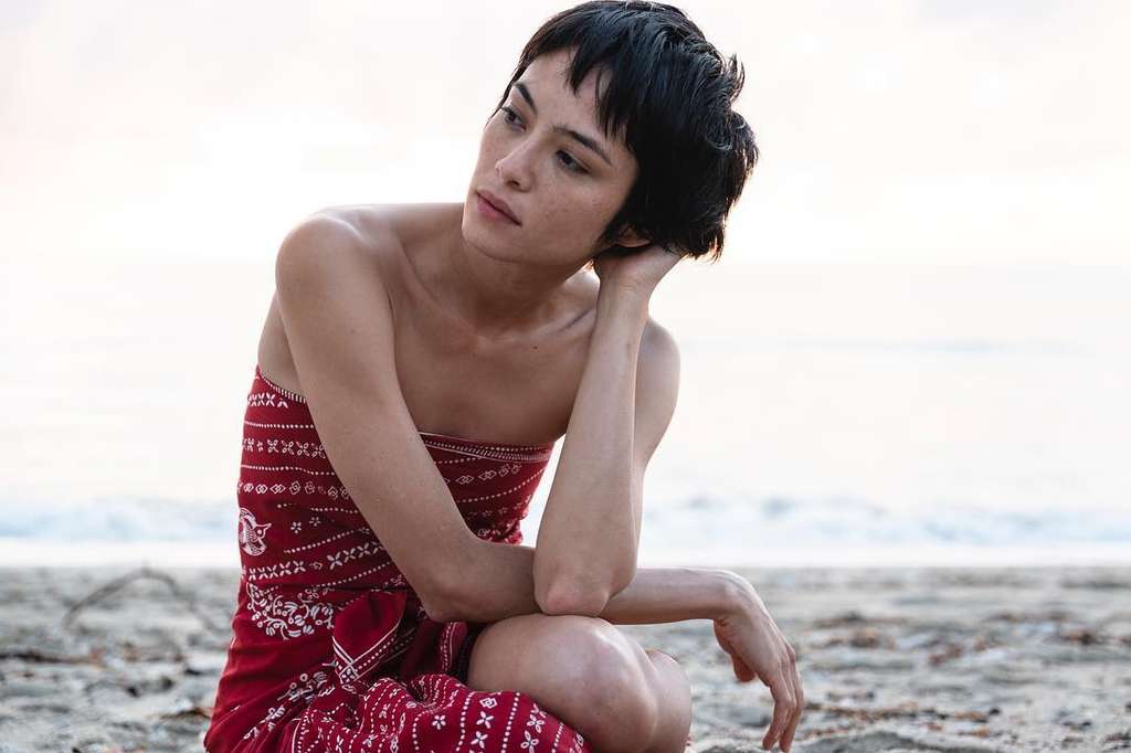 Masih Ingat Model Video Klip `Dua Sejoli` Dewa 19? Lama Tak Muncul di Layar Kaca, Kini Profesinya Bikin Kagum!