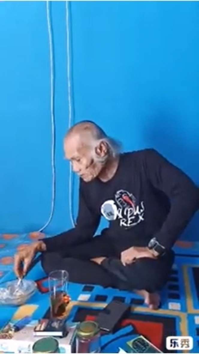 Ingat Boneng, Hansip dan Dokter Gila di Warkop DKI? Kini Sudah Renta, Tinggal di Kontrakan Sempit, Ini Potretnya