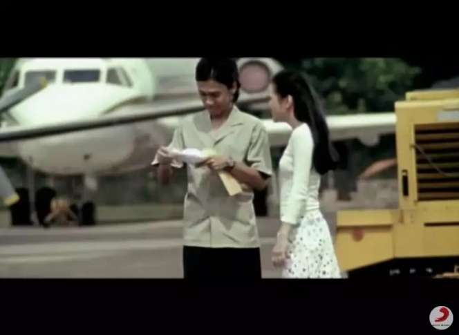 Ingat Pacar Eross di Video Klip `Itu Aku` Sheila On 7? Kini Jadi Artis TOP, Terbaru Tubuhnya Kian Kurus, Lihat Potretnya